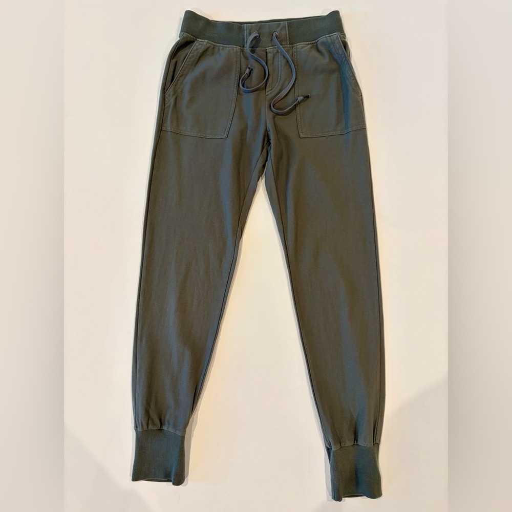 Uniqlo 100% Cotton Sage Olive Green Women's Jogger Pants Size Small Relaxed Fit